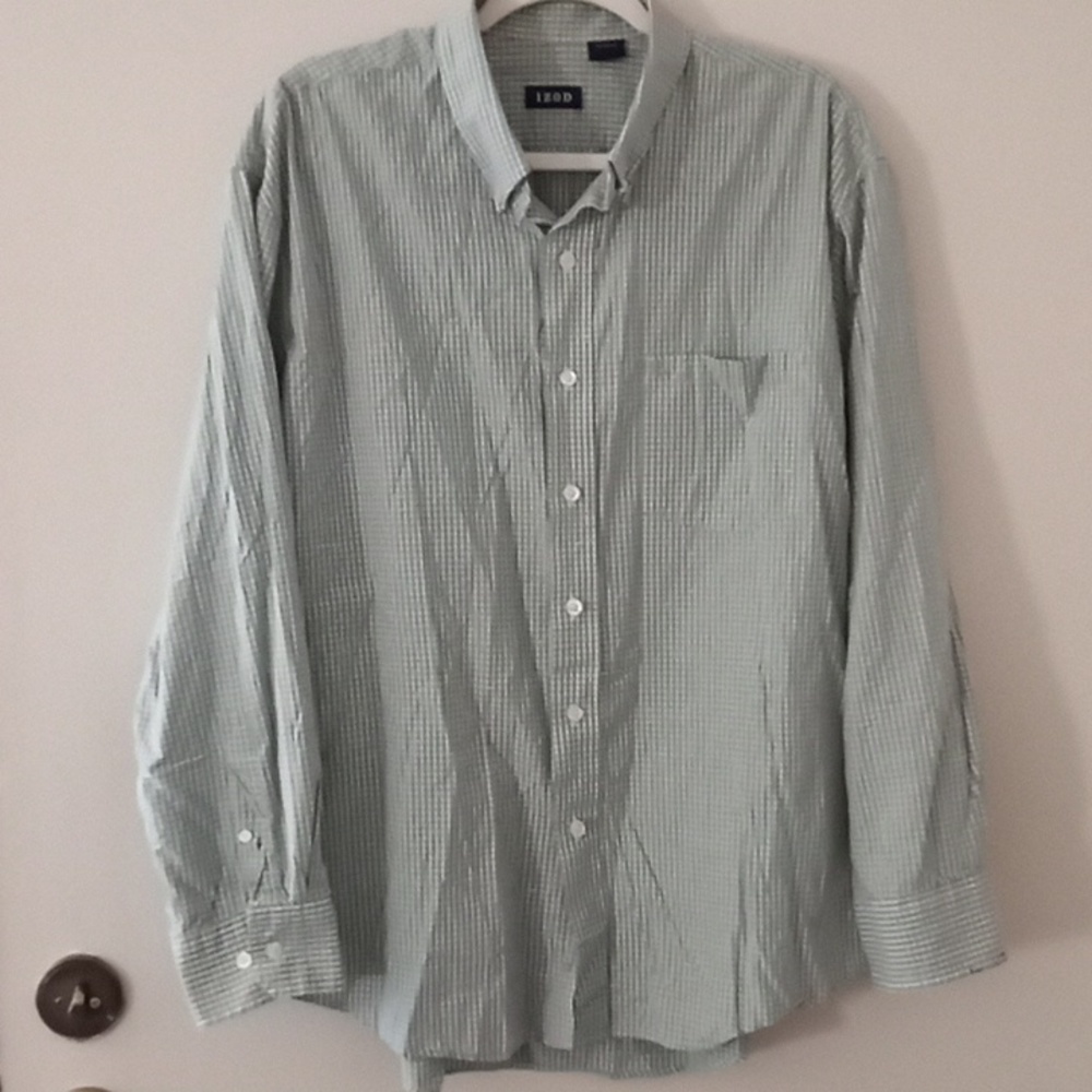 Mens IZOD top
